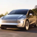 Tesla анонсувала безкоштовний електромобіль