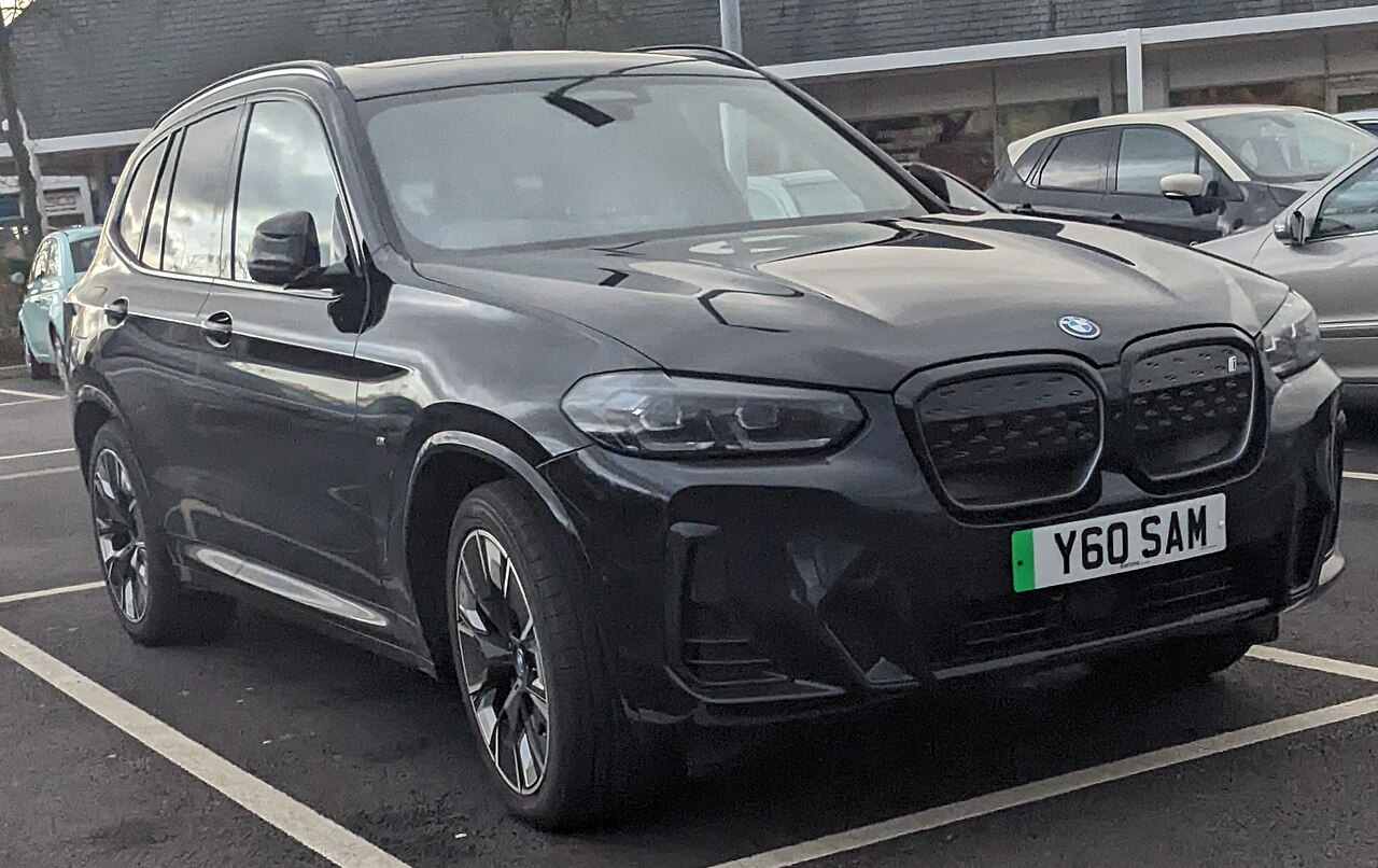 BMW iX3 — перший електромобіль нової епохи Neue Klasse